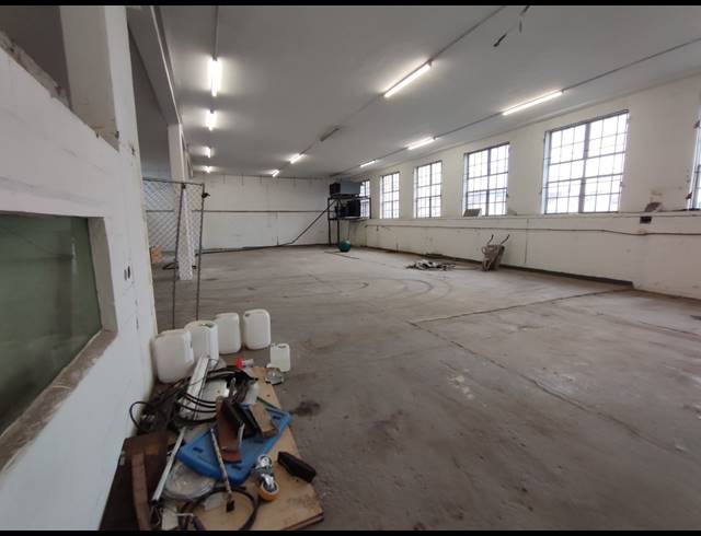 730M² FACTORY TO LET IN NDABENI